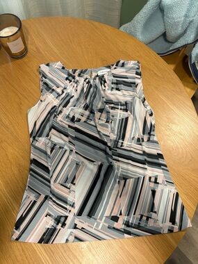 Calvin Klein Pink, Gray & Black Geometric Sleeveless Camisole